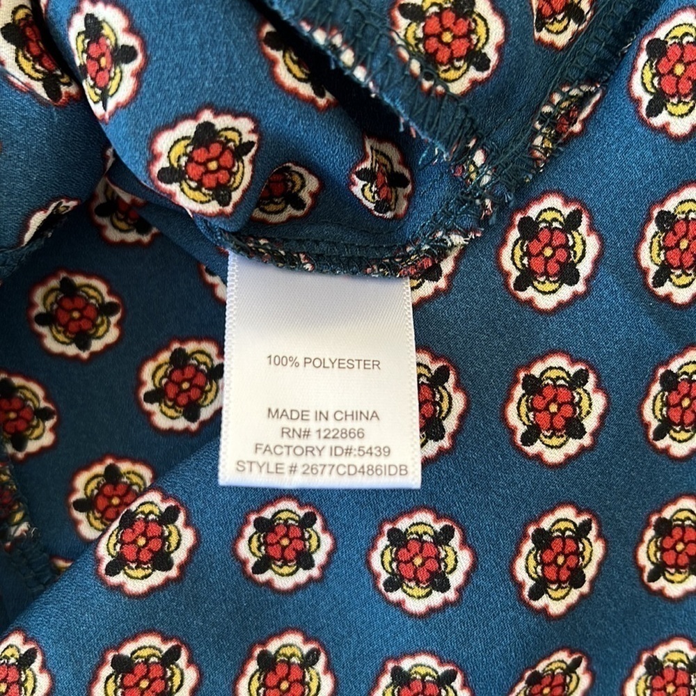 Chenault Teal Floral Front Tie Kimono Sleeve Top NWT - Picture 9 of 13